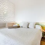 公寓 Alessia's Flat- Sarpi 5