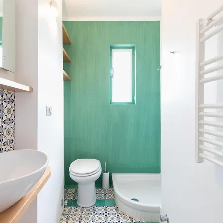 Alessia's Flat- Sarpi 5 דירה *