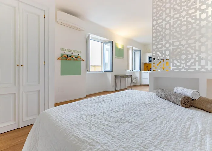 Alessia's Flat- Sarpi 5 Apartament
