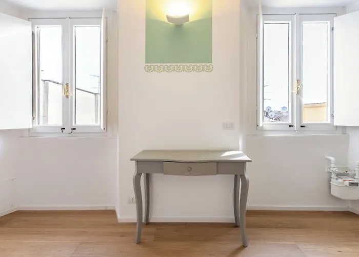 Alessia's Flat- Sarpi 5 Apartament