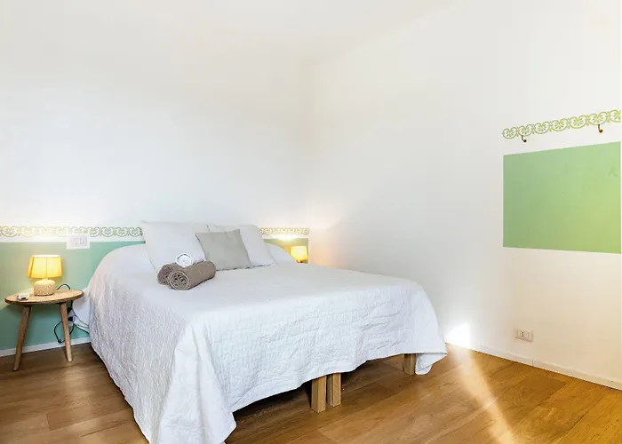 Alessia's Flat- Sarpi 5 * Mediolan
